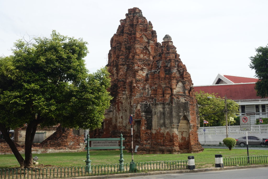 Prang Sam Yod