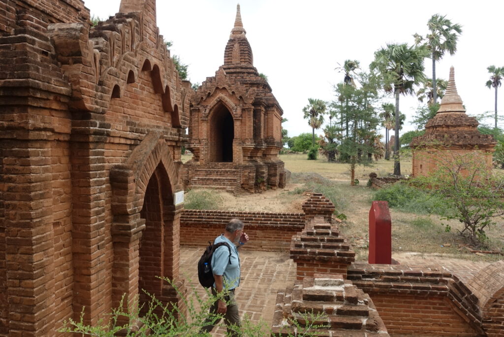 Alte Tempel ohne Namen