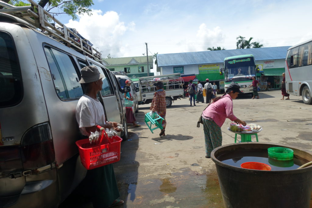 Shared Taxi Station - Wachteleier