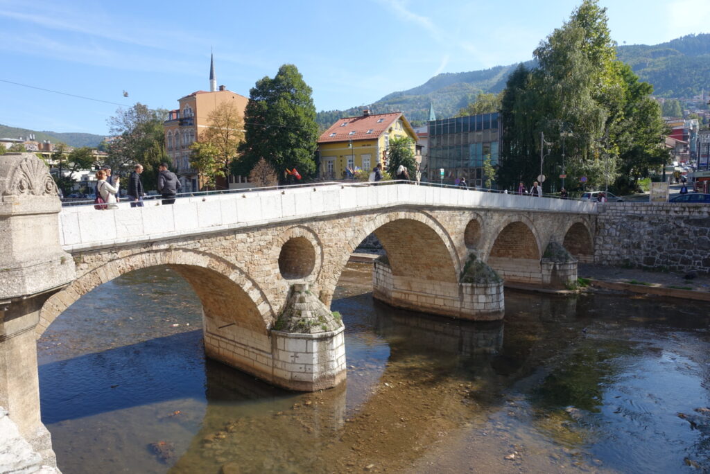 An dieser Brücke wurde Franz Ferdinand erschossen